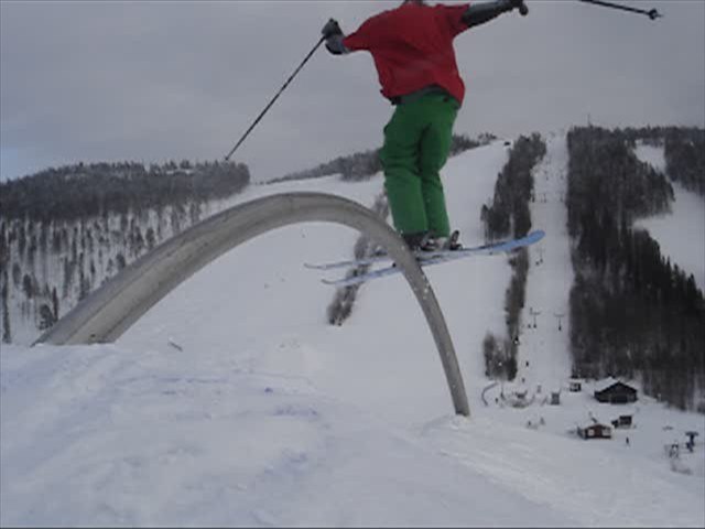 Jag railar på en rainbow . Foto: Erik kn. Åkare: Oskar Åkerström.