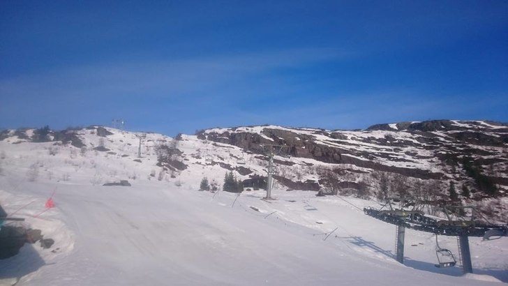 Sirdal Skisenter - åpent i helgene fram til 1 maj.