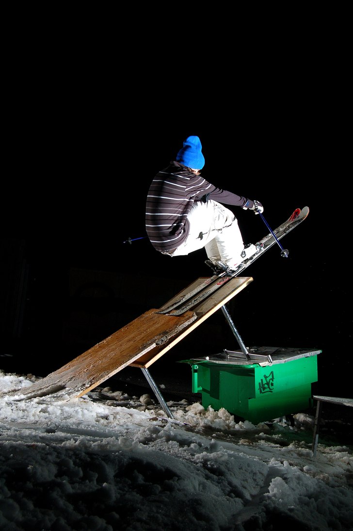 Wallride.. André knäpper perfekt igen... Foto: André Lindholm. Åkare: Axel (Jag).