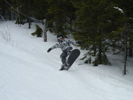Jag på snowboard. Foto: Susanne Spåre. Åkare: Kalle Kjellstrand.