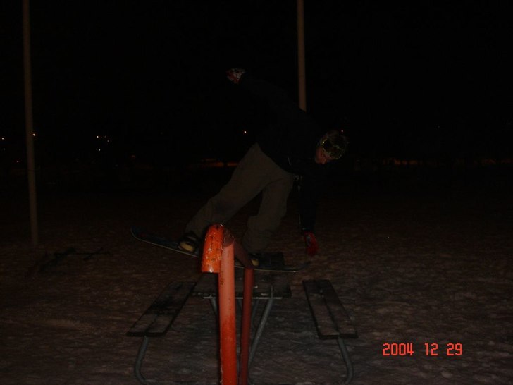 Fin nosepress... Foto: Marcus Sahlin. Åkare: Kalle Lindh.