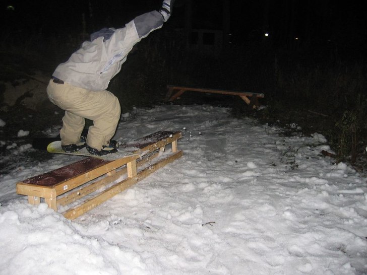 Lite försäsongsjibb =). Foto: Rickard Hammar. Åkare: Joakim Söderberg.