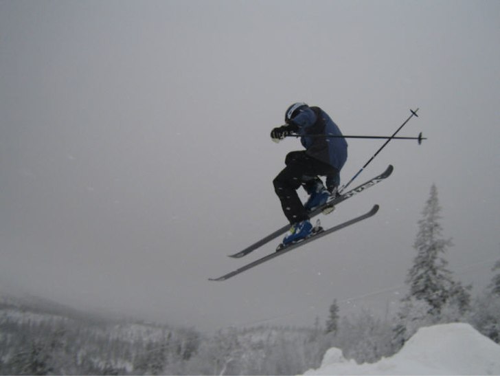 Premiär åkningen för denna säsong.. Foto: Richard Lindberg. Åkare: Dan Ring.
