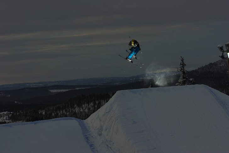 hej . Foto: björn rosengren . Åkare: rickard smith.