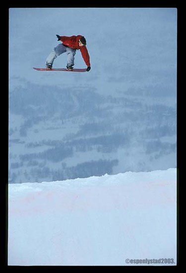 F.S. 540 Nosegrab på "hvalen" i Hemseda. Foto: Espen Lystad. Åkare: Inge Wiig.