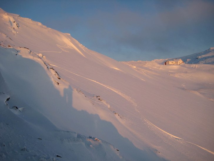 Första svängarna i år 2009. Upp på kvällen ti. Foto: Martin. Åkare: Martin.