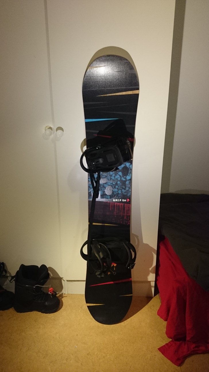 Solomon Grip 154(2013) med Solomon Boss bindningar.