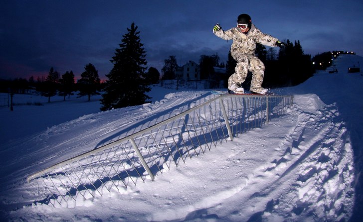 FS 50-50 på kinket.. Foto: Anton Östlund. Åkare: Filiph Näs.