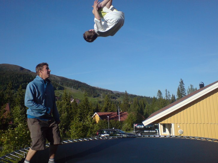 jag flyger..... Foto: Robin Esteby. Åkare: Victor Esteby.