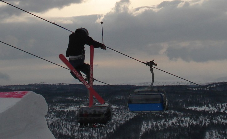 Foto: Anton. Åkare: jag.