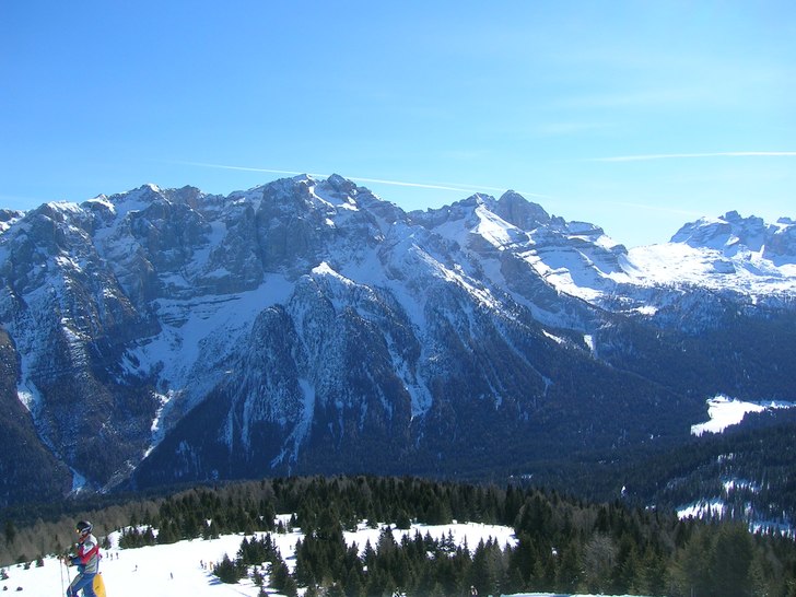 Foto: Utsikt över M d Campiglio.