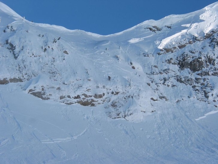 Foto: okänd. Åkare: Erik Karlsson.