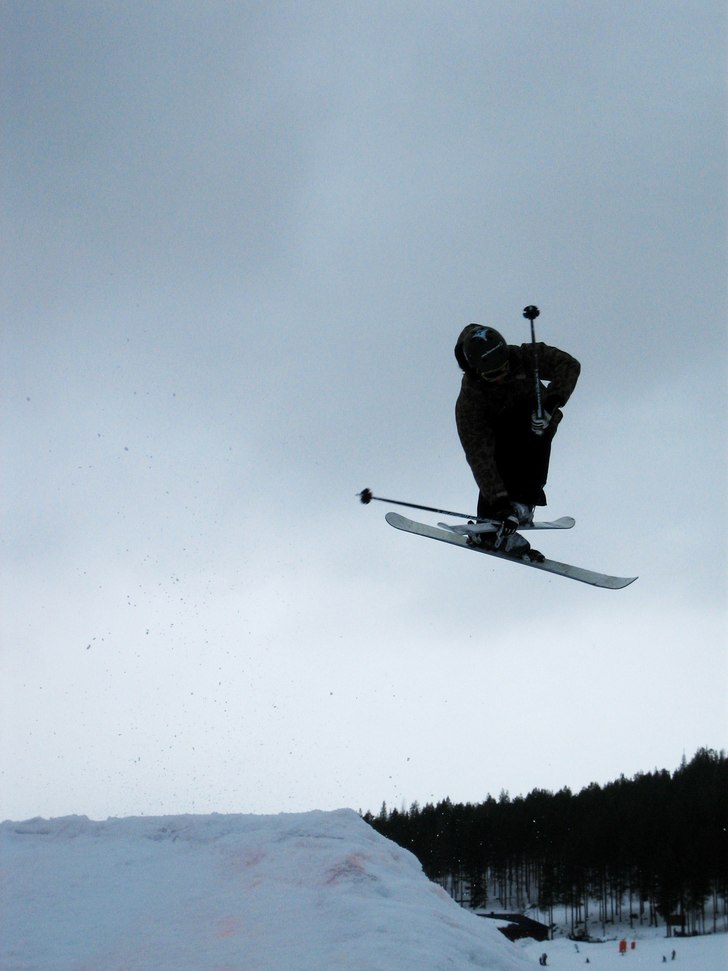 Jag snurrar med en handpåläggning.. Foto: Lahti. Åkare: Jag (david tornéus).