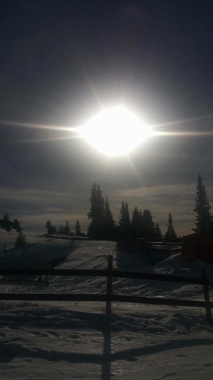 God morgen
Det ser ut til å bli en nydelig dag i .
