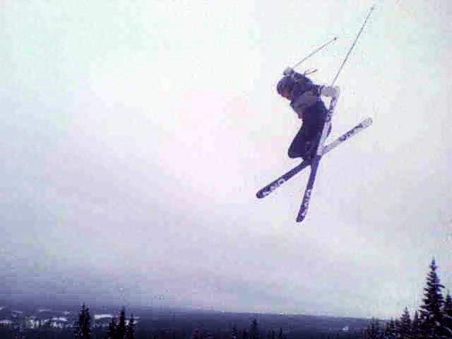 En riktigt USEL bild på en enligt mig riktigt bra. Foto: Isak Andersson. Åkare: Arvid Jägenstedt.