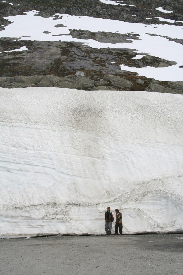 Lagom med snö.. Foto: Marcus Svensson. Åkare: Croy, Maxi.