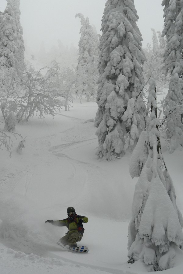 Foto: Tomek Debiec. Åkare: Maciek Leszczynski.