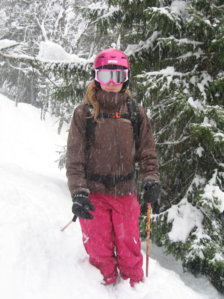 "Jag ser de snöar, jag ser de snöar...&quot. Foto: Emma. Åkare: Sara Torkelson.