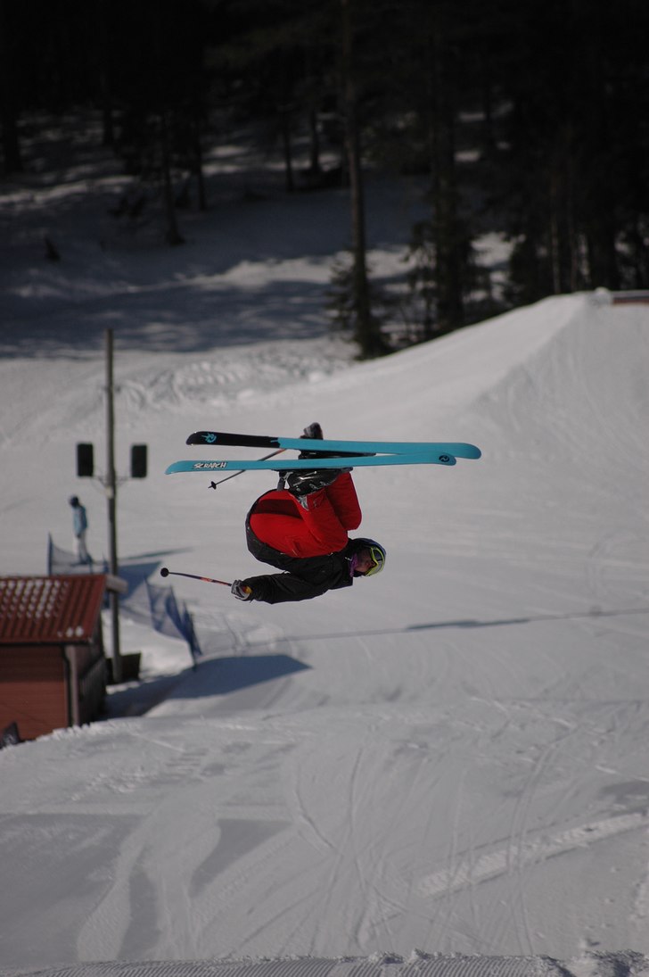 en skön dag i kläppen . Foto: Christoffer Wastegård. Åkare: oskar strömberg.