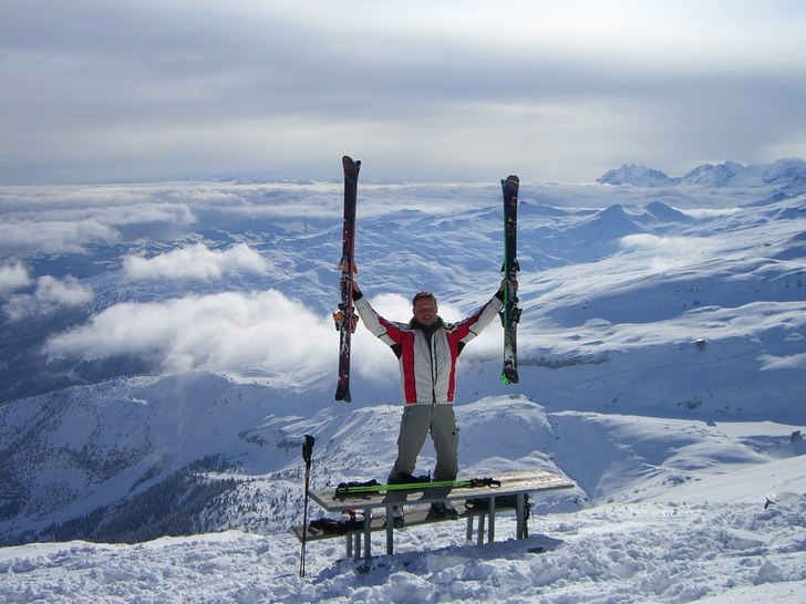 after 4 days of snowfall we went up on top of Cass. Foto: Martin Rümmler. Åkare: Rico.
