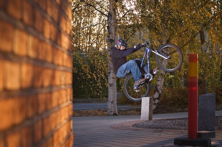 Bilden tagen en lagom varm septembereftermiddag i . Foto: Mats Kahlström. Åkare: Pär Berglund.
