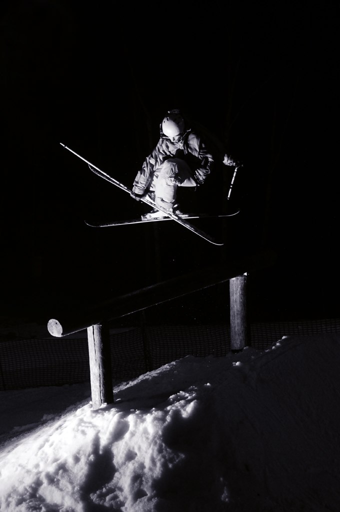 hopp. Foto: fredrik bergqvist. Åkare: patrik fernström.