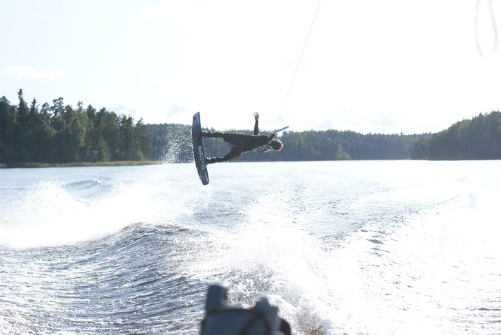 Foto: Gustaf Lartén. Åkare: Carl-Philip Lartén.