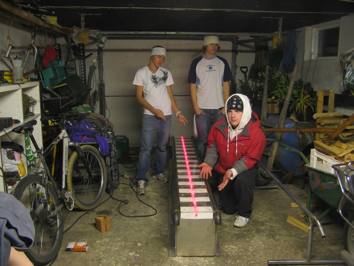 Våra fina rails =). Foto: Kameran själv xD. Åkare: Jonas, Martin och Markus.