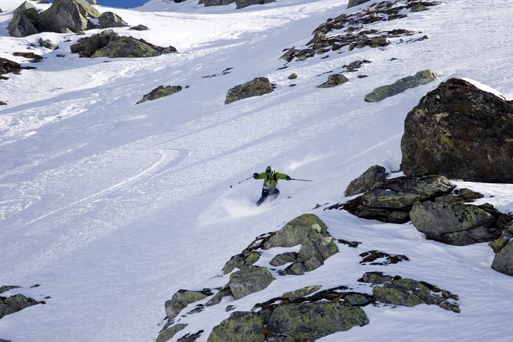 i jakt  på snö.... Foto: Mikael Kajbring. Åkare: Tobias Kajbring.