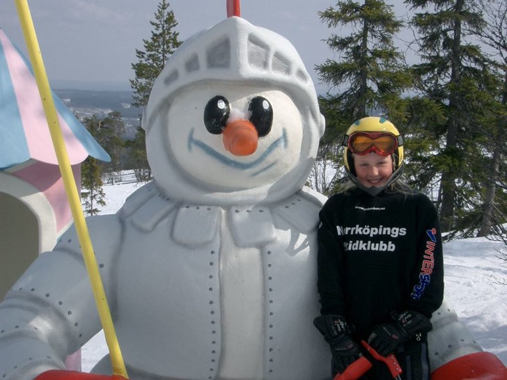 Elin och Gustav i Snögubbeborg :P. Foto: Denise Lekander. Åkare: Elin Nilsson.