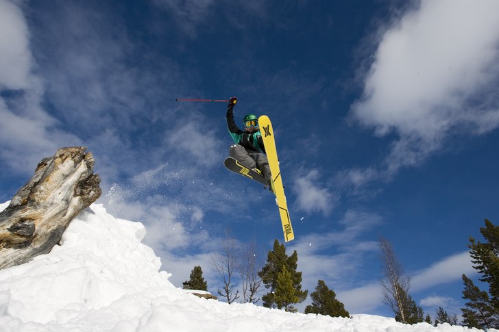 Hitting a nice kicker. Foto: Olav Haugaløkken. Åkare: Kristian Vollen.