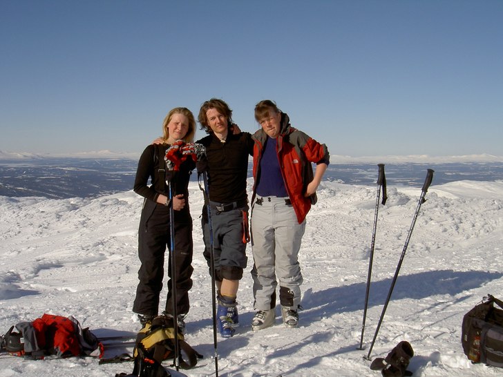 en av dom bästa skiddagarna.....:). Foto: malin blomquist. Åkare: mattias hagberg, katarina falsin, anna hjalmarsson.
