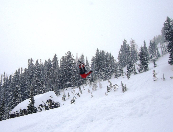 på temat luftfärder på väg åt helvete.... Foto: Anders Lindgren. Åkare: Johan Dahren.