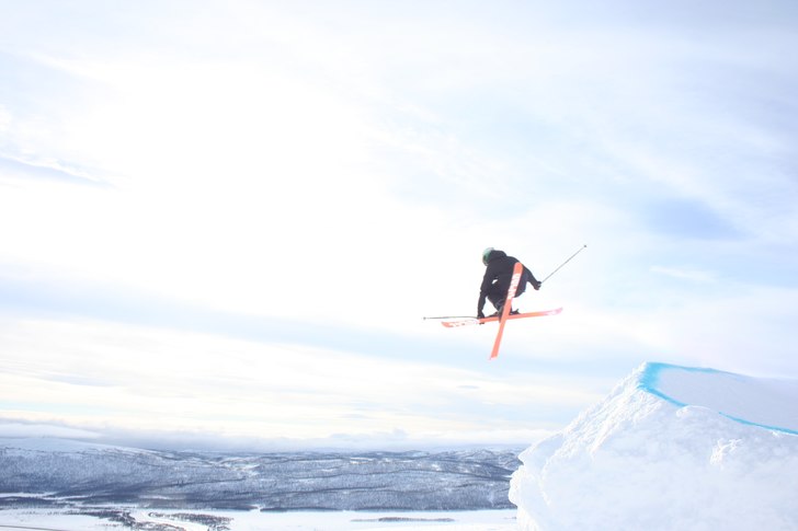 leker lite i parken i hemavan =). Foto: Andreas Silverhav. Åkare: Jag.