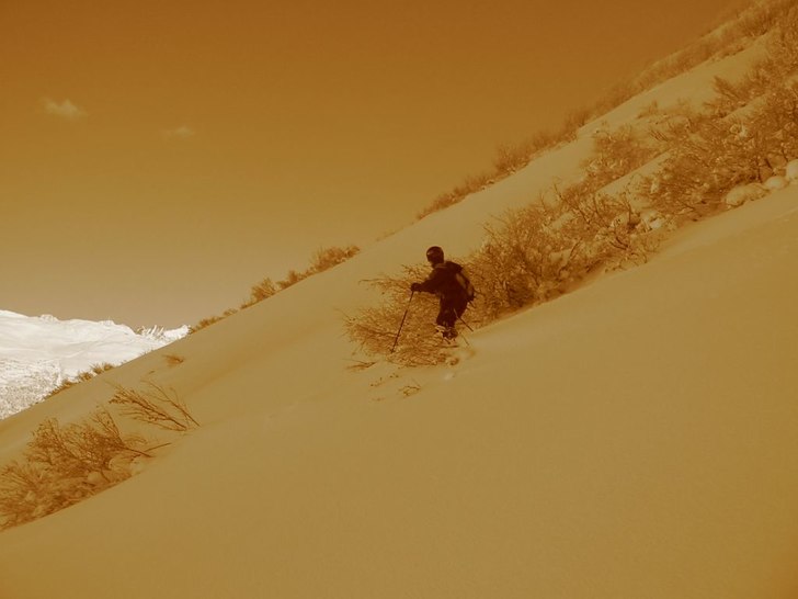 Råkade glömma bort sepiainställningen sen en te. Foto: Niklas Ruthner. Åkare: Jappe.