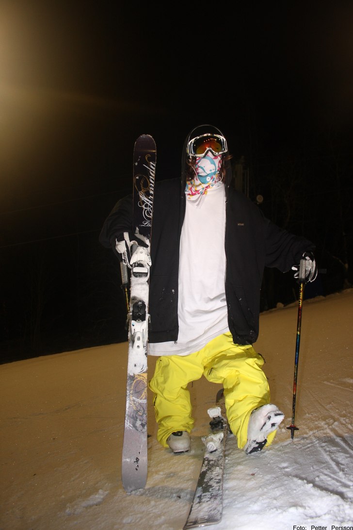 Meg posar lite inför kameran :P. Foto: Petter Persson. Åkare: Victor "megner" Hörnfelt.