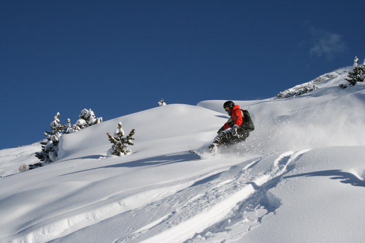 Puder.. Foto: Adam Jonsson. Åkare: Axel Reimbladh.