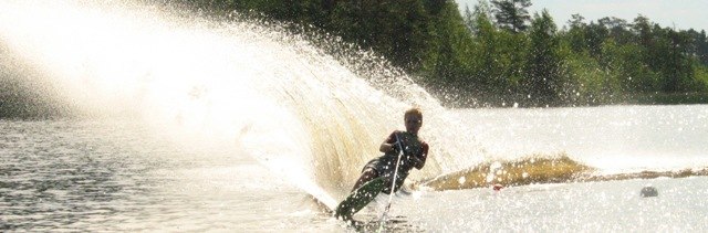slalom. Foto: gus ekman. Åkare: anton.