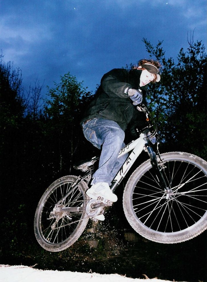 mer dirt!. Foto: Viktor Bryske. Åkare: Love Göransson.