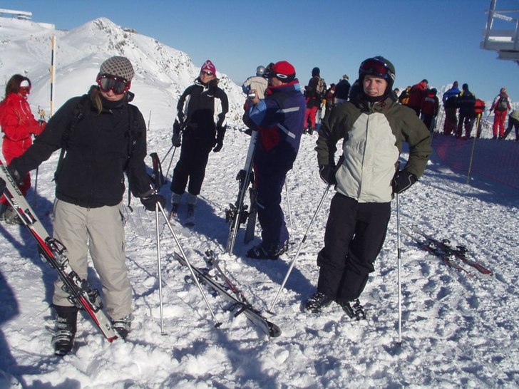 Foto: unknown. Åkare: jag o min käre lillebror bapabaa.