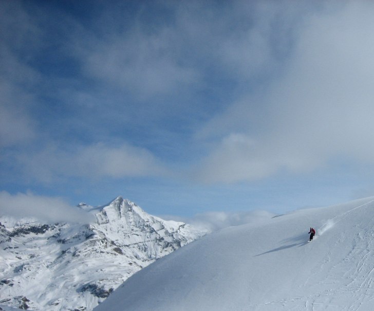 Fin och solig åkning med en laddande kotten nedf�. Foto: William Flodström. Åkare: Johan.