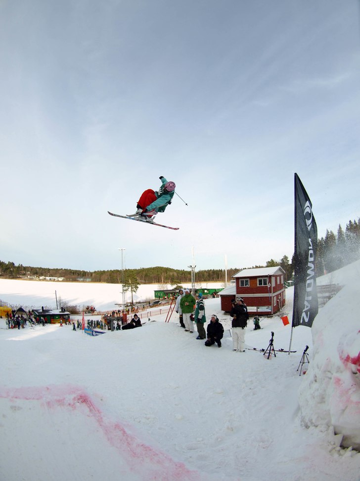 Baklänges två varv. Foto: Alexander Runhellen. Åkare: Elias Henderson.