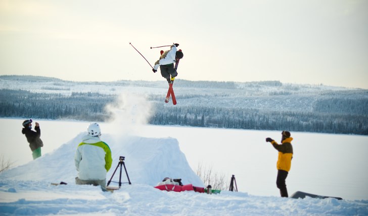 andre drar en 720 graders rotation
http://r3jl.bl. Foto: Emanuel Edman. Åkare: Andre Stighall.