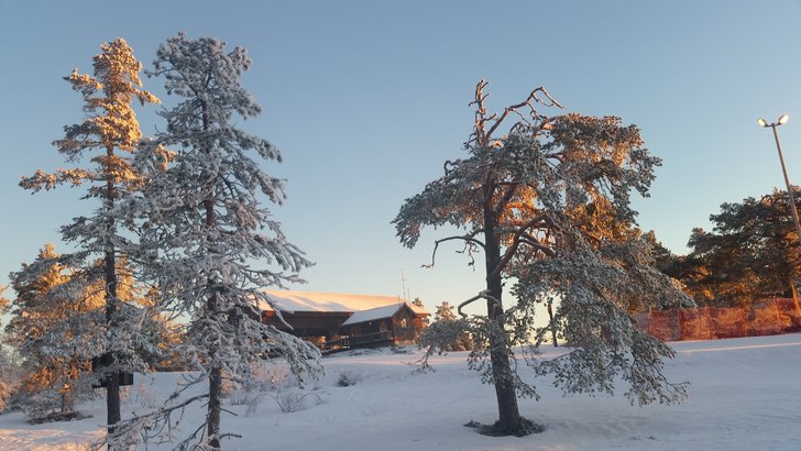 Ta med en venn til flotte forhold!
Vi har veldig g.