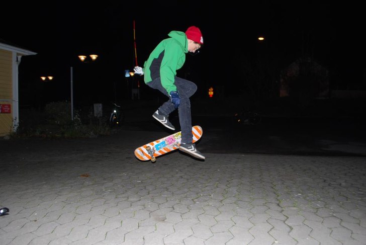 Härlig höstkväll för någon vecka sen!. Foto: Simon Johansson. Åkare: Simon Johansson.