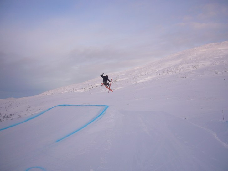 Foto: kasperi. Åkare: Hamp3r.