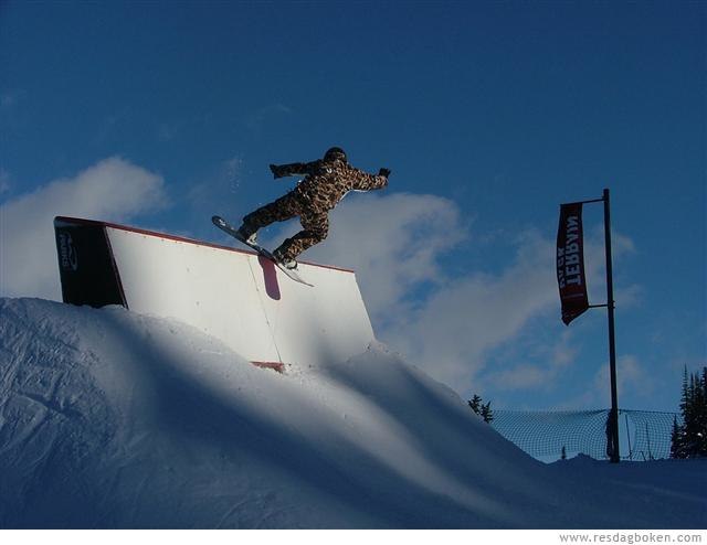 Brorsan tog denna...det är inte jag på bilden:P.. Foto: Henrik Hellström. Åkare: Zinkan.