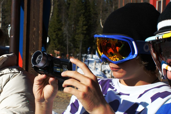 Jag kollar dagens resultat. Foto: Jörgen Johansson. Åkare: Ted Johansson.