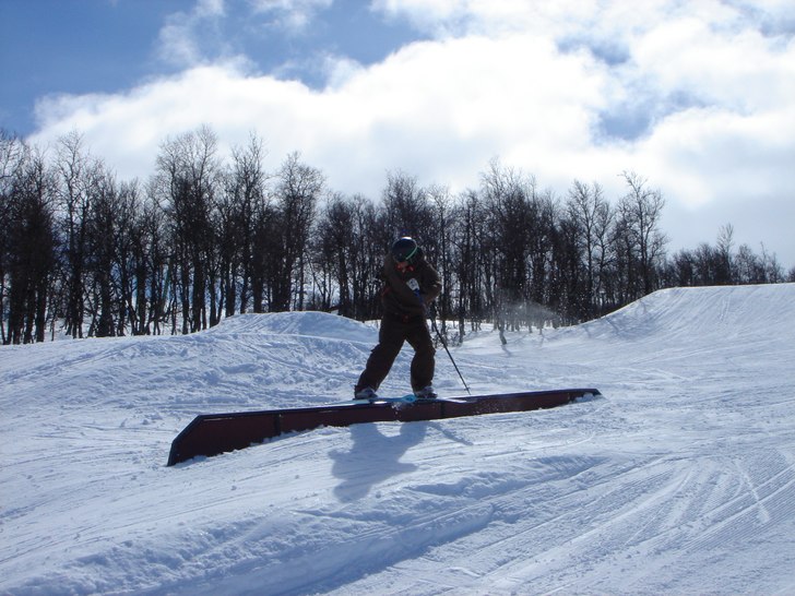 Jag drar en Rail i Ramisparken. Foto: Josefine Bergs. Åkare: Micke Lind.