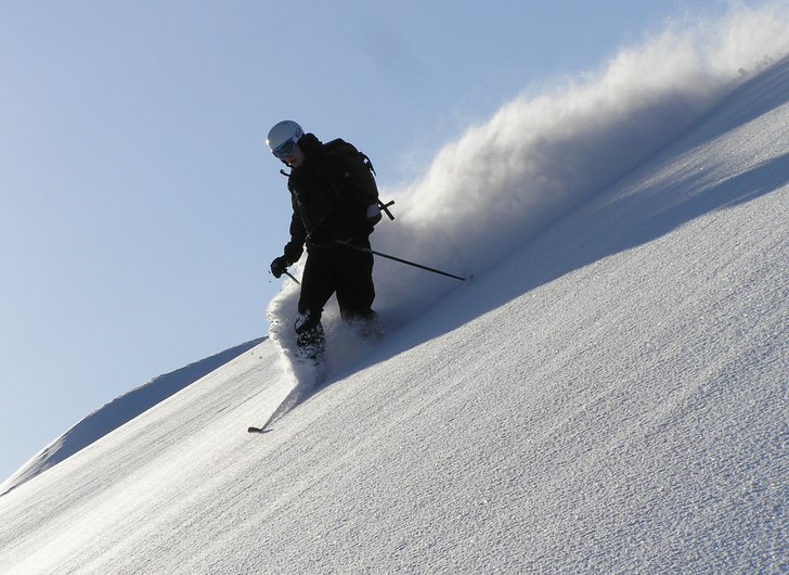 En fin dag med dygnsgammalt puder på nordalsfjäl. Foto: Jimmy Berglund. Åkare: Michael Spendel.